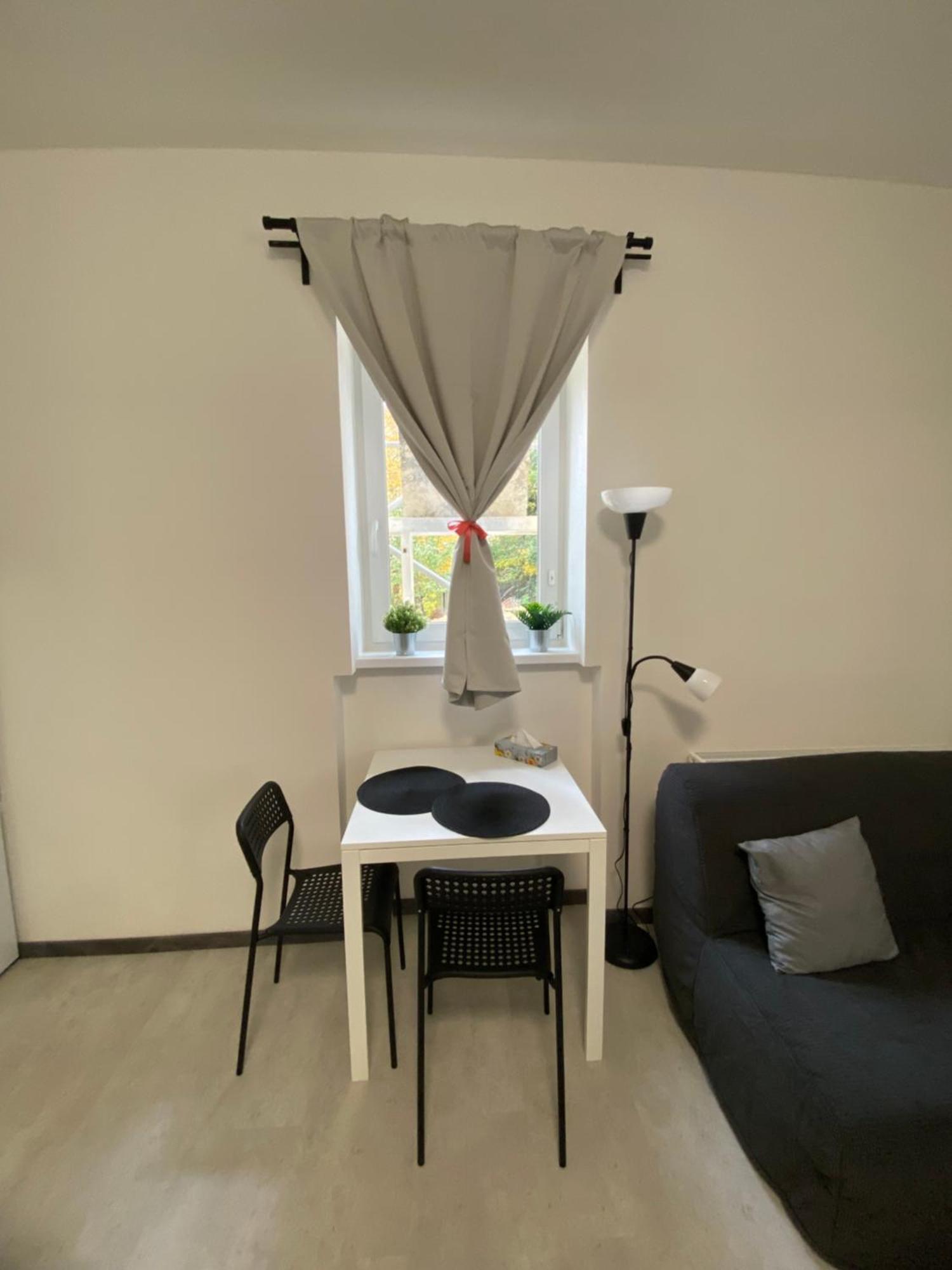 Guest Room Turnov Esterno foto